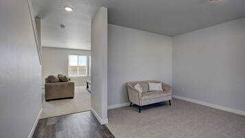 Smart TV, books, offices