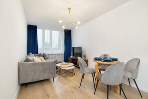 公寓, 1 间卧室, 厨房 | 1 多间卧室、床单