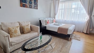 Luxury Studio | Living area