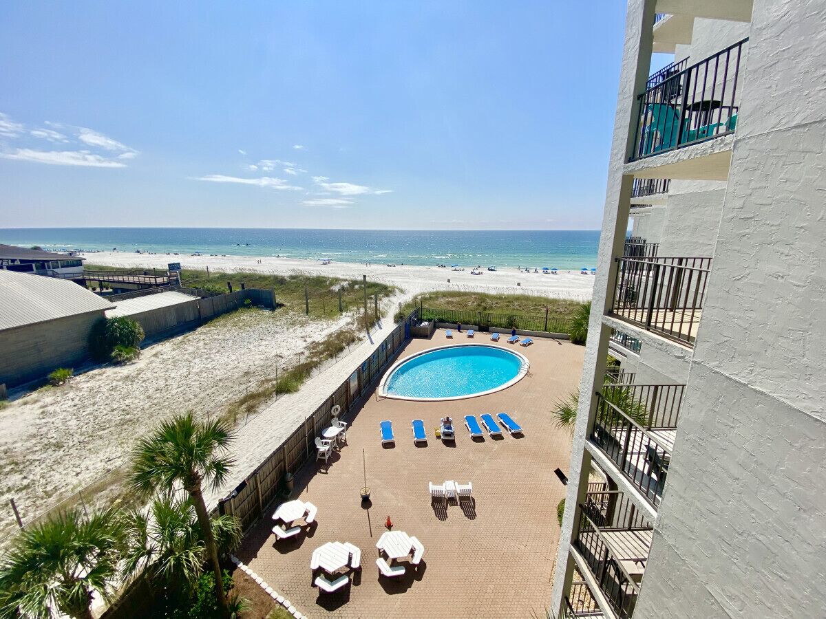 Moondrifter 506 Beachfront 2BD 2BA Condo Beautiful view! Convenient location!!