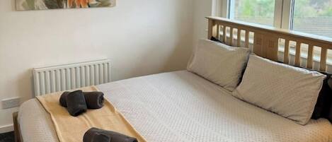 2 bedrooms
