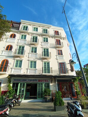 Front of property - Hoang Long Hotel Phu Quoc (Phu Quoc)