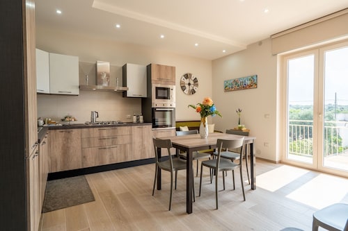 Villa with pool for 8 guests with 3 bedrooms