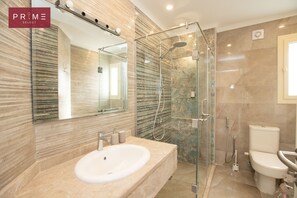 Standard Apartment, 3 Bedrooms | 3 bedrooms, in-room safe, free WiFi - Prime Select Marvel New Cairo (New Cairo)