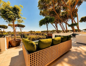 La Serena Suite | Bộ đồ giường kháng dị ứng, chăn bông, nệm có lớp đệm bông, minibar