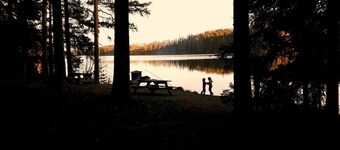 Cozy Stuga With Mountain & Northern Lights View