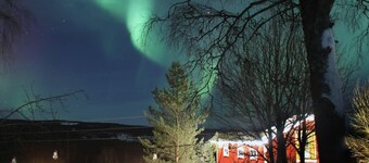 Cozy Stuga With Mountain & Northern Lights View