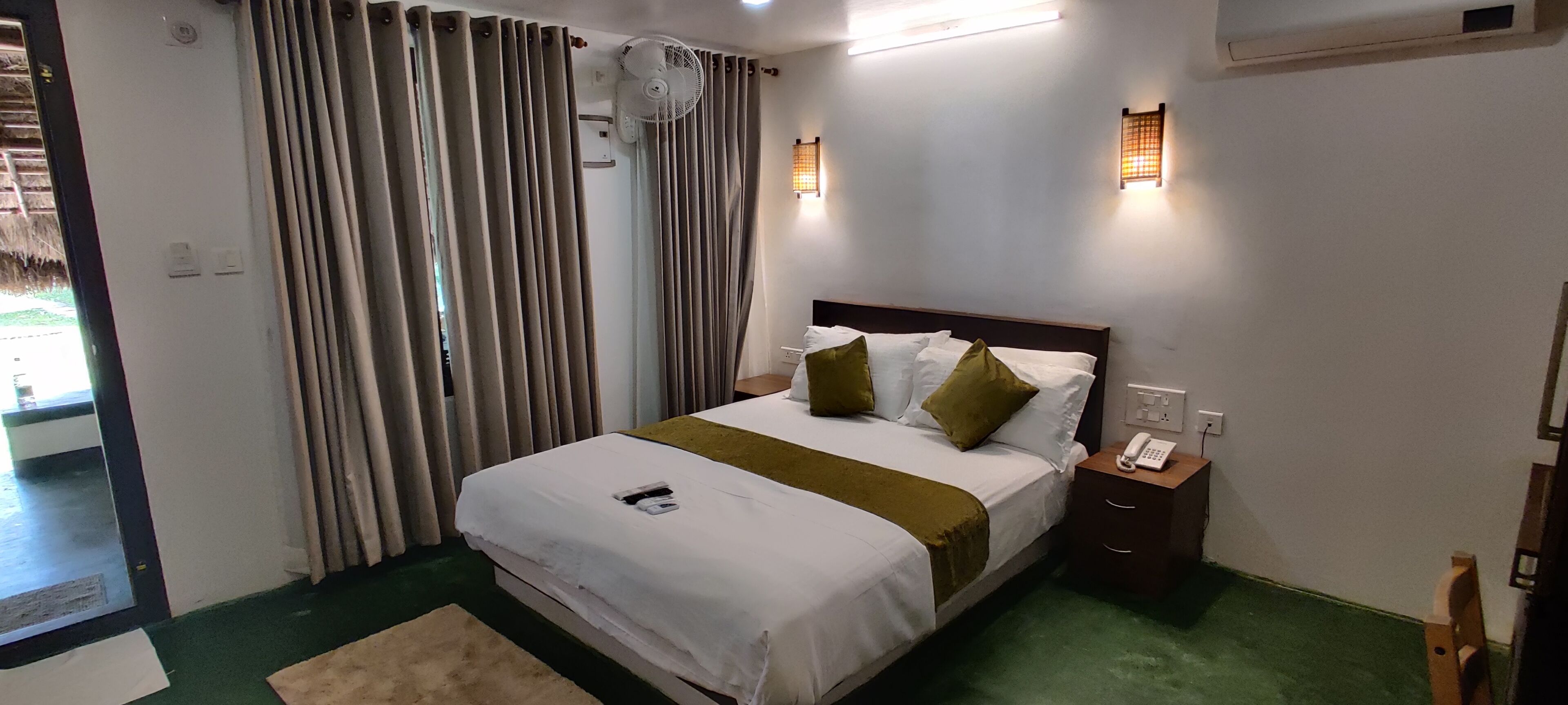 2 chambres, fer et planche à repasser, Wi-Fi gratuit, draps fournis