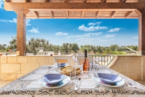 Villa | Terrace/patio