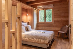 5 bedrooms, iron/ironing board, free WiFi, bed sheets - Chalet Dibona (La Salle-les-Alpes)