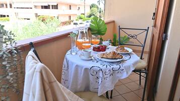 Standard Apartment | Balcony