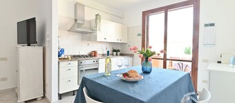 IzzHome Maris