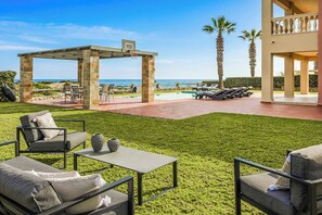 วิลล่า (3 Bedrooms) | บริเวณภายนอก