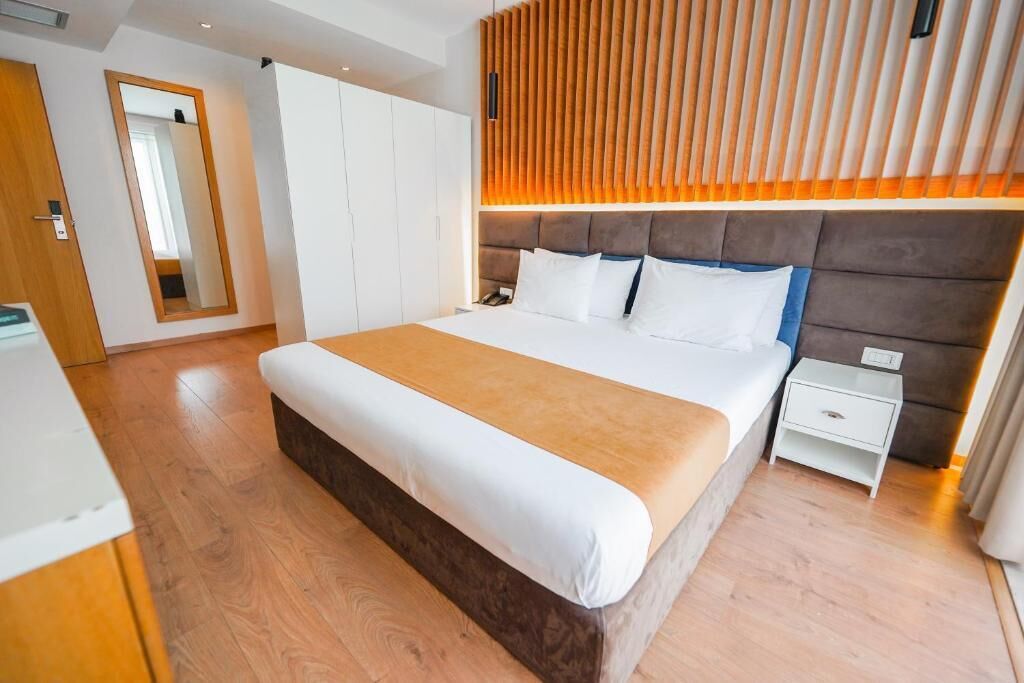 Standard Double Room | Minibar, laptop workspace, soundproofing, free WiFi