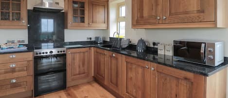 Fridge, dishwasher, electric kettle, toaster