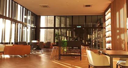 Penang Georgetown family couple staycation holiday home Beacon suite deal Komtar