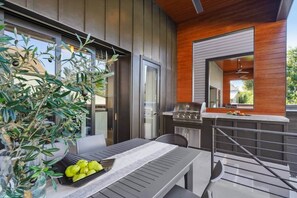 Outdoor dining - Peaceful Bywater Home | Heated Pool | Quiet Stay (New Orleans)
