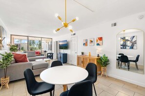 Interior - 2BR | Old Town & Fashion Sq | Pool & Hot Tub (Scottsdale)