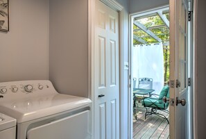 Interior - Pet-Friendly 2BR Cottage, Foosball, Grill, 10 Min to Asheville + Biltmore Pass (Asheville)