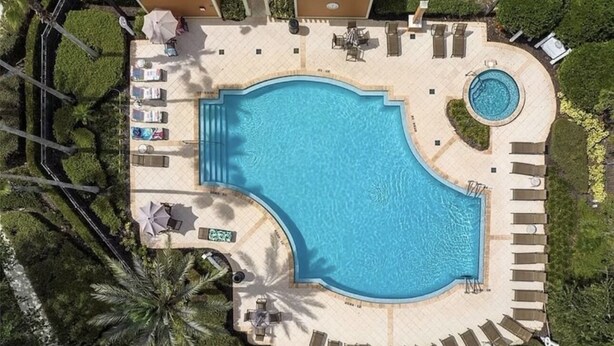 Unclassified image, 1 of 26, button - Gated home (Kissimmee)