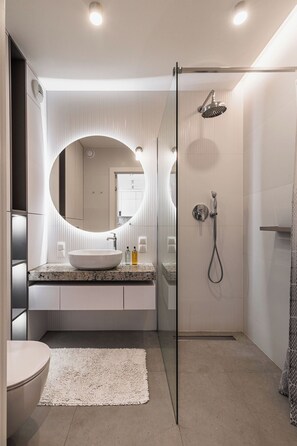 Bathroom - RentPlanet - Apartament Długa (Wroclaw)