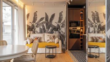 Estudio Confort | 1 dormitorio, tabla de planchar con plancha, wifi gratis y ropa de cama