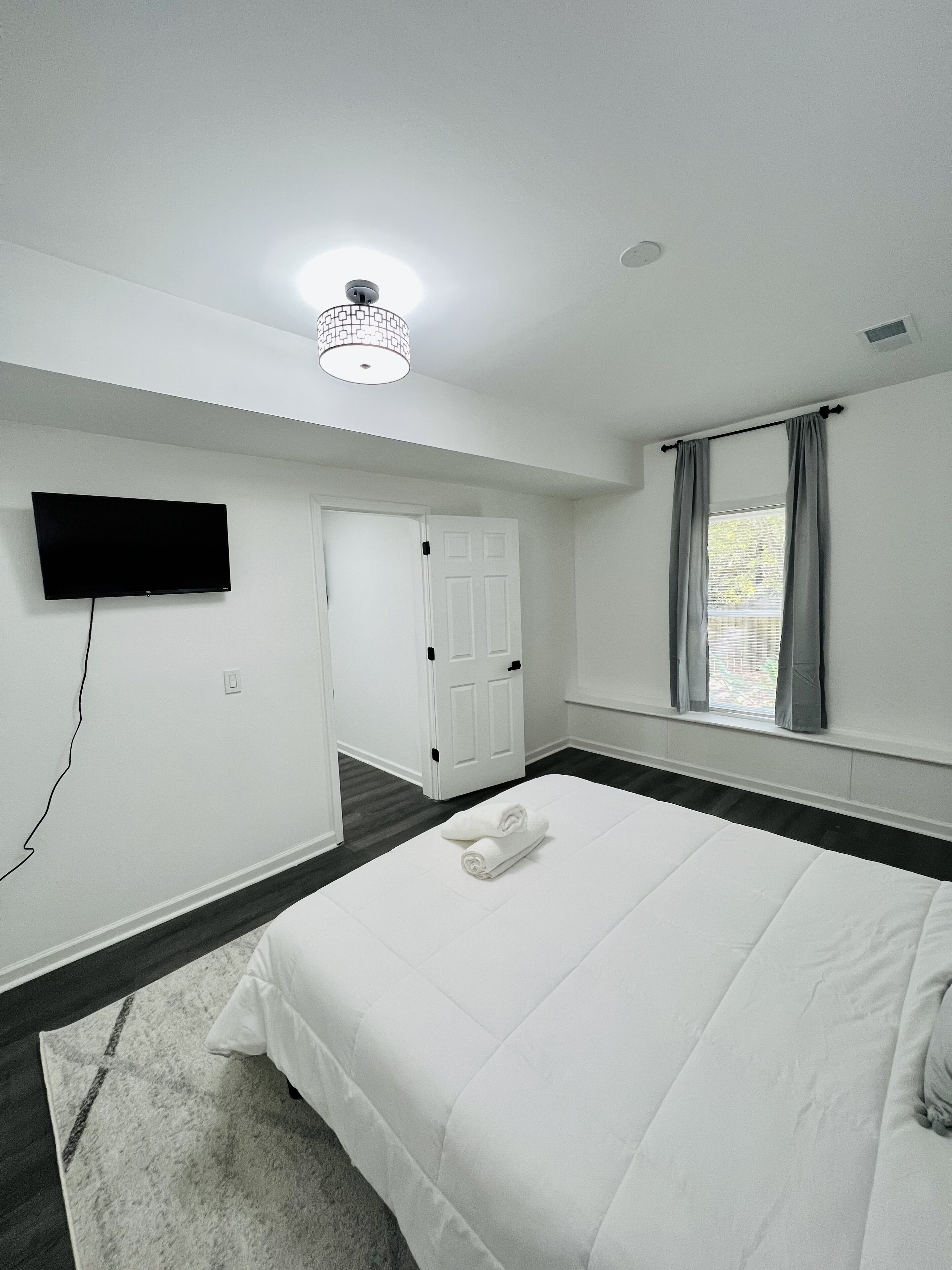 4 chambres, bureau, fer et planche à repasser, Wi-Fi