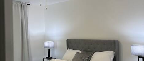 4 chambres, bureau, fer et planche Ă repasser, Wi-Fi