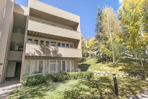 Condo, 3 Bedrooms | Exterior - Sunvail Condos 31e 3 Bedroom Condo by RedAwning (Vail)