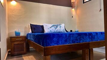 2 Schlafzimmer, Zimmersafe, Schreibtisch, Bügeleisen/Bügelbrett