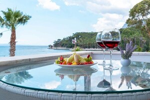 Quarto casal luxo, vista para o mar | Vista do quarto