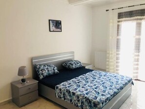 3 bedrooms, bed sheets - Azur Appart, F4 Tout Équipé (El Biar)