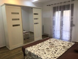 3 bedrooms, bed sheets - Bel Appartement F4 (El Biar)