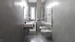 公寓 (1 Bedroom) | 浴室 | 淋浴設備、坐浴桶