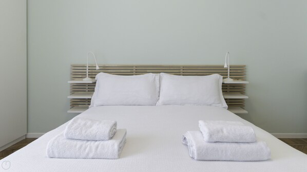 1 bedroom, premium bedding, laptop workspace, iron/ironing board - Italianway - Corsica 64 (Milan)