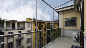 Property grounds - Italianway - Borsieri 25 B (Milan)