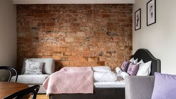 Comfort-studiosviitti | Silitysrauta/-lauta, ilmainen Wi-Fi, vuodevaatteet