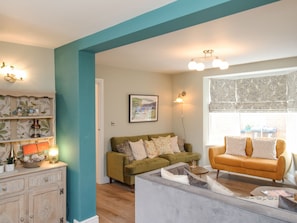 Living area - Bay Cottage (Weymouth)