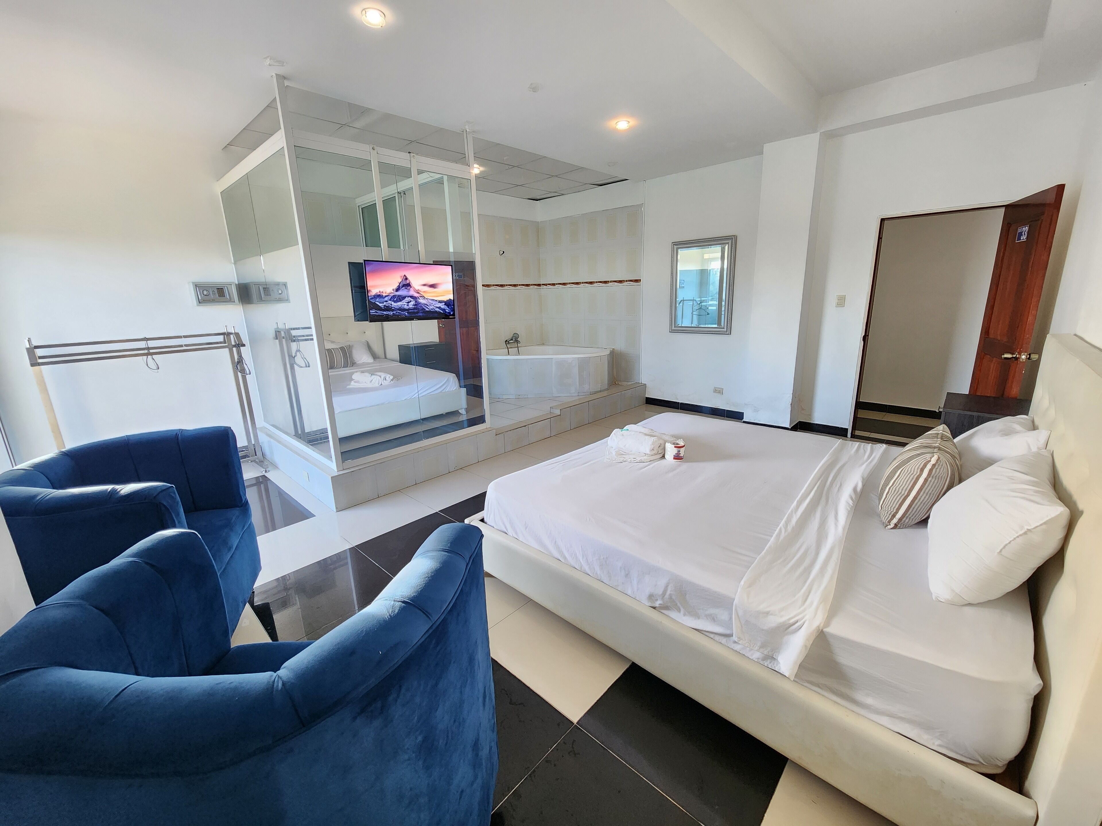 Rom – premium | Strykejern/-brett og wi-fi (inkludert)