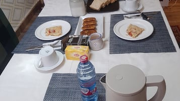 Desayuno continental todos los días (con cargo)