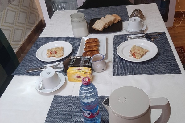 Daily continental breakfast for a fee