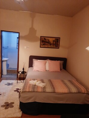 Basic Double Room