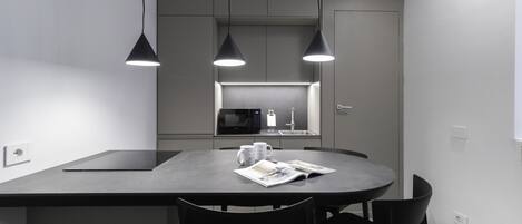 Apartment (1 Bedroom) | Speisen