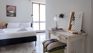 Apartment (1 Bedroom) | Interior