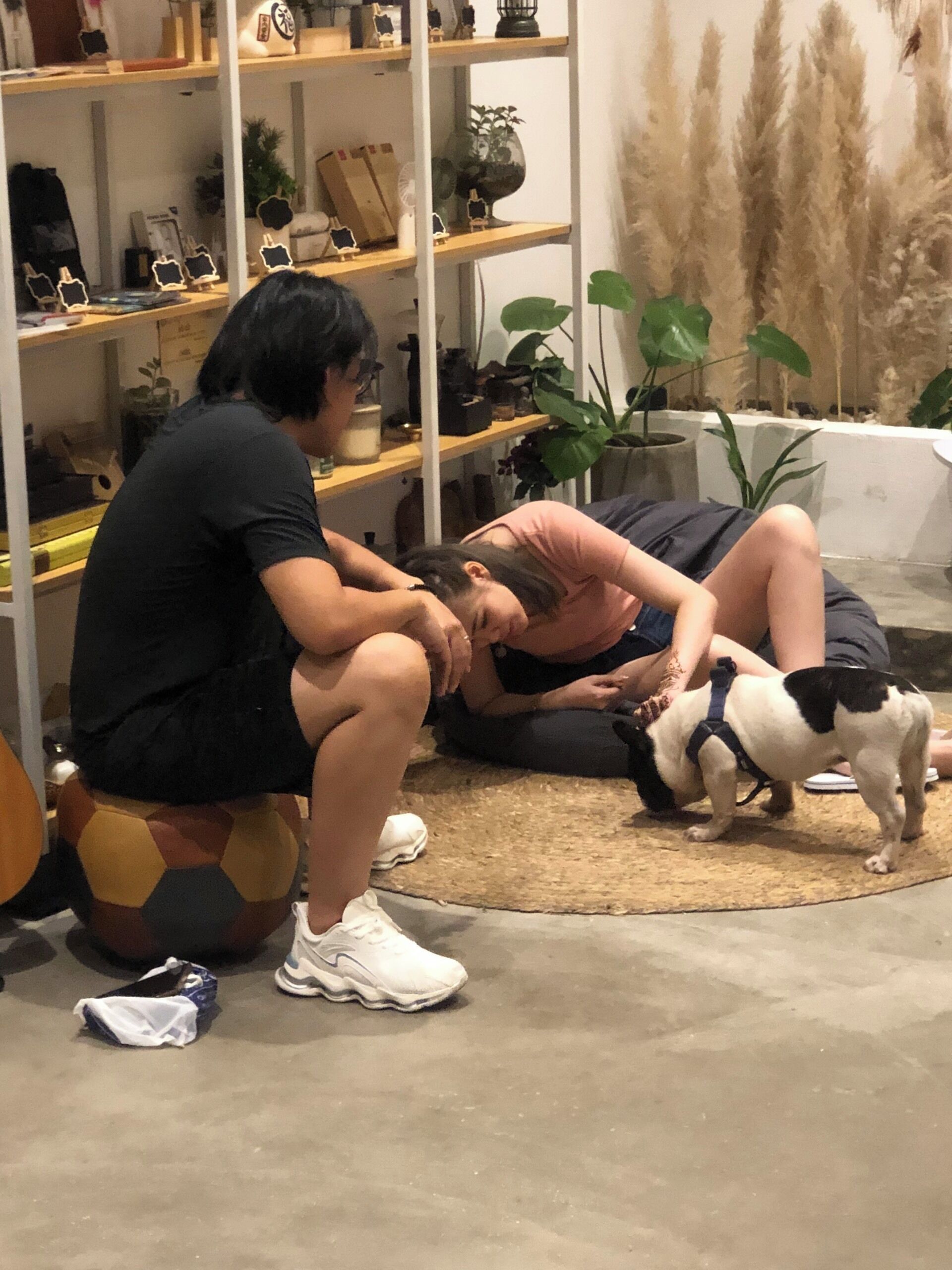 Kawasan tempat duduk lobi