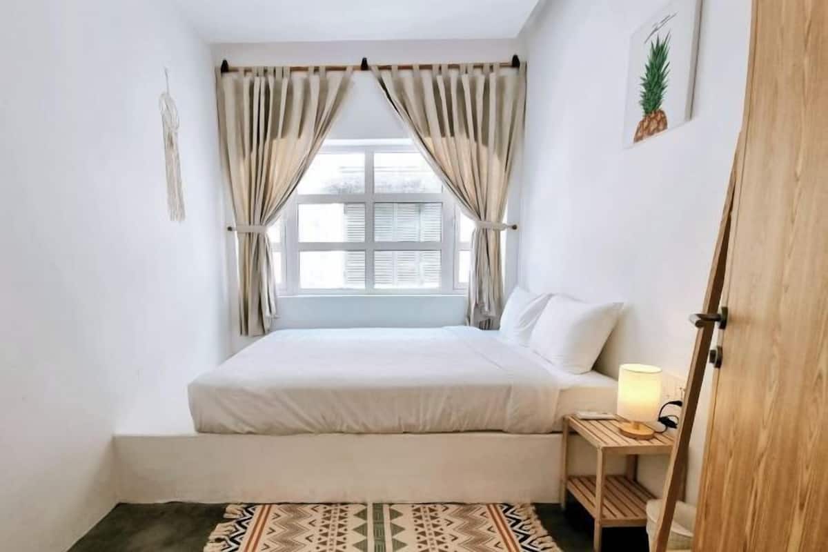 2 bedrooms, desk, blackout curtains, iron/ironing board