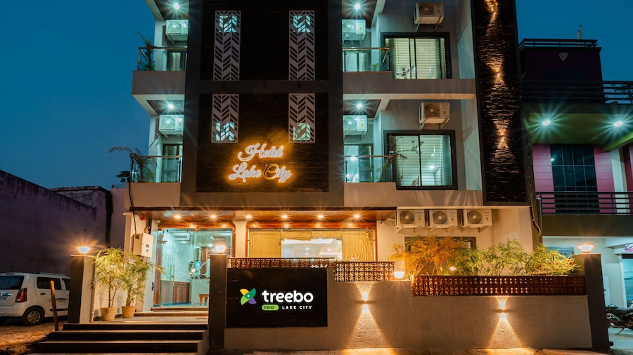 Treebo Lake City
