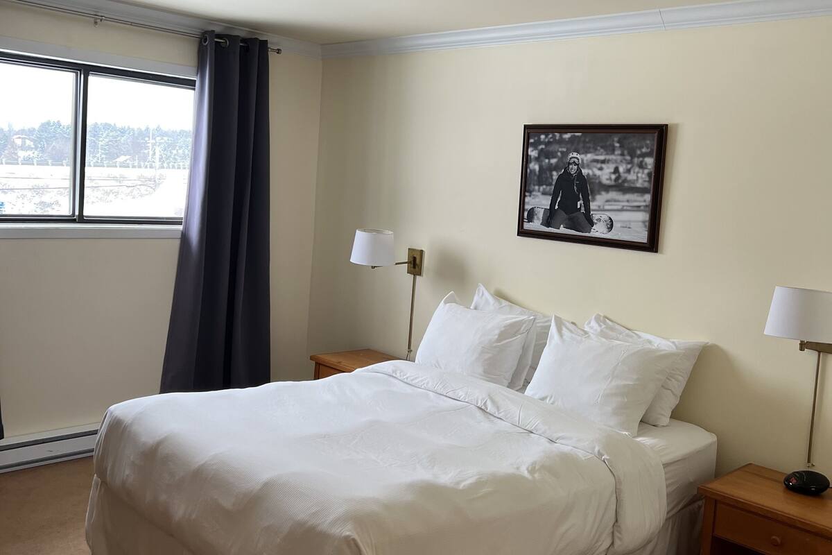 Kamar Klasik | Wi-Fi gratis dan seprai linen
