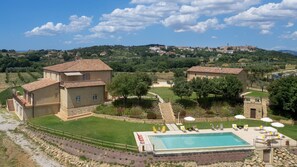 Exterior - Casolare San Martino 16+1, Emma Villas (Pomarance)