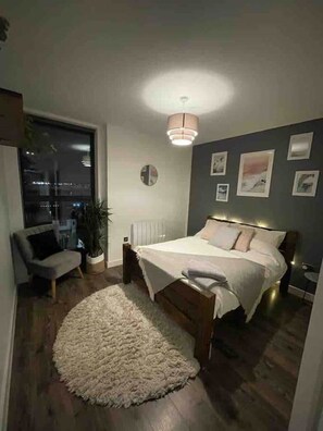 2 Schlafzimmer, Bügeleisen/Bügelbrett, kostenloses WLAN, Bettwäsche